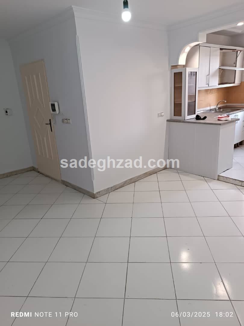 ۴۳متر/پارکینگ سندی/ بازسازی شده/خوش نقشه/امام خمینی 5 املاک – املاک صادق زاد