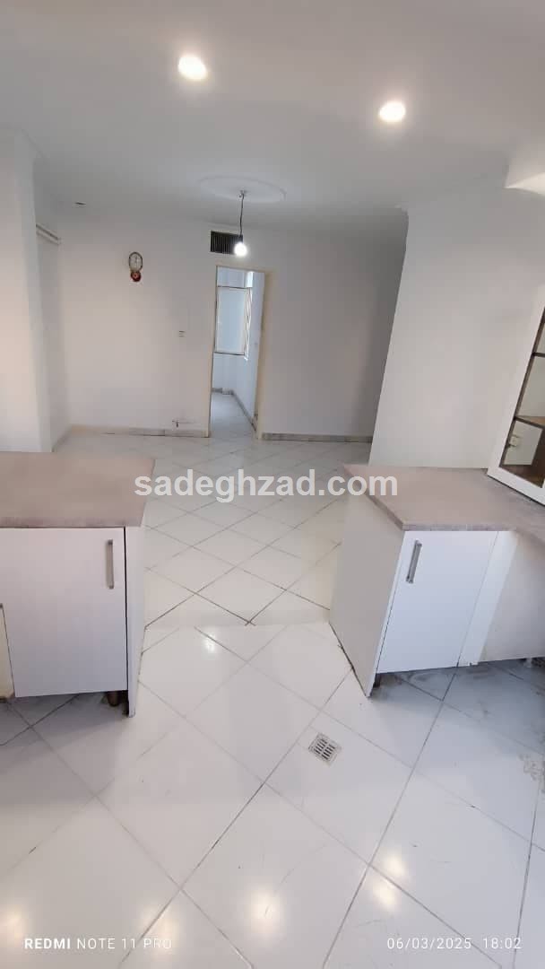 ۴۳متر/پارکینگ سندی/ بازسازی شده/خوش نقشه/امام خمینی 4 املاک – املاک صادق زاد