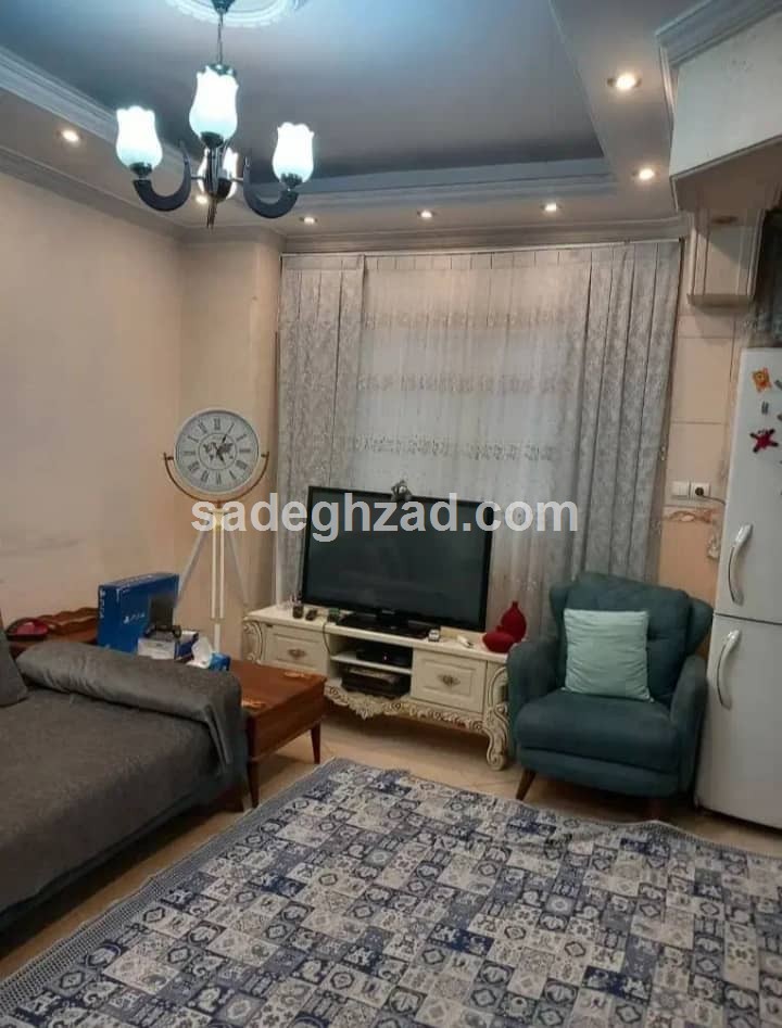 ۶۰ متر ۲ خواب / خوش نقشه/ گذر پهن/ سالن پرده خور 1 املاک – املاک صادق زاد